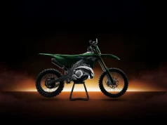 Wielki powrót Kawasaki do świata dwusuwów! Poznajcie nowego crossa KX327 i endruo z dopiskiem X