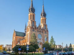Tłumy wiernych przeszły ulicami Radomia. Uroczystości Bożego Ciała w mieście