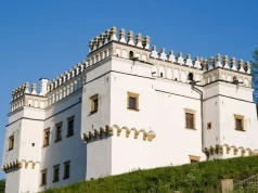 Kasztel w Szymbarku zachwyca turystów. Cel weekendowych wycieczek w Małopolsce
