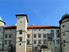 Imponujący zamek godzinę drogi od Krakowa. Idealny na weekendową wycieczkę