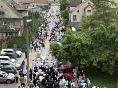 Boże Ciało w Krakowie. Tysiące wiernych uczestniczą dziś w procesjach ulicami miasta