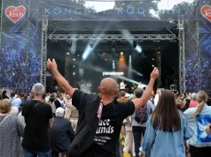 „Bogu niech będą dźwięki”. Wyjątkowa atmosfera w Parku Zamkowym na koncercie Bądź jak Jezus w Mysłowicach