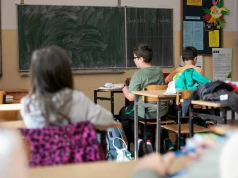 "Nie zamierzam składać się na prezent dla wychowawczyni. Groziła, że nie dopuści mnie do matury"