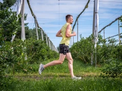 Nowość na sportowej mapie Polski: 5 biegów po owocowych plantacjach