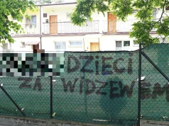 Dzieci widziały to codziennie. Rodzice alarmują. Sprawą zajmie się policja