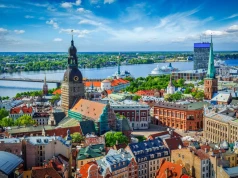 Ryga okołoweekendowo za 511 PLN 😍🏰 Wakacyjny city break (loty + hotel ze śniadaniami) ✈️☕