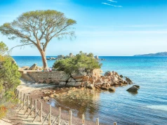 ✨Dwa różne oblicza Francji na wakacje 🌊⛰️ Lazurowe Wybrzeże i Korsyka za 714 PLN 😍✨