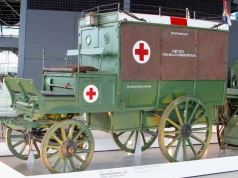 Pierwsza karetka miała dzwonek, lampy naftowe i parę koni. 135 lat temu narodziło się polskie ratownictwo