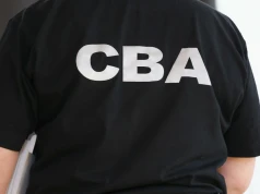 Akcja CBA w gdańskim magistracie. Media: Urzędnik wyprowadzony w kajdankach