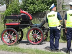 Ksiądz w szpitalu po wypadku bryczki. Na miejscu lądował LPR