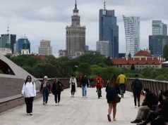 Polacy pracują dłużej niż większość Europy. Rekordy biją samozatrudnieni