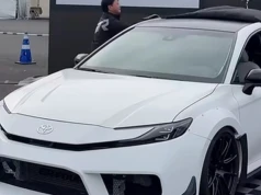 Toyota stworzyła najbardziej szalone Camry w historii. Ma zaskakującą liczbę cylindrów