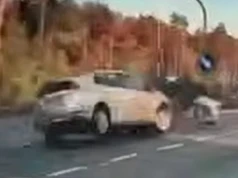Koszmarny wypadek w Ząbkach. Zmarł drugi pasażer podróżujący Audi