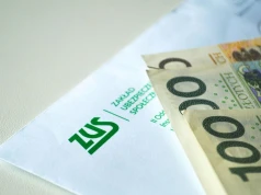 Oszuści mają nowy patent na emerytów. ZUS ostrzega i podaje jeden numer