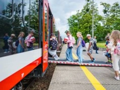 Od Dnia Dziecka po Bałtyk – Koleje Wielkopolskie rozpędzają lato pełne atrakcji