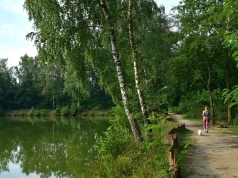 Mało kto zna ten park w Krakowie. Idealne miejsce na letni spacer