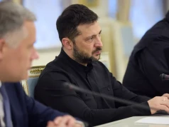 "To nie byłoby mądre". Wiceminister przeciwny odebraniu odznaczenia Zełenskiemu