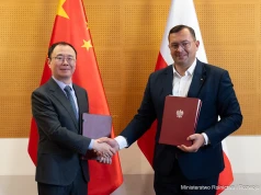 Chiny bliżej otwarcia rynku na polski drób. Podpisano ważny protokół