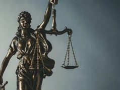 Najpierw groźby wobec rodziców, potem atak na policjantów. Jest areszt