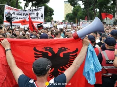 Protesty w Albanii nie słabną. Megaprojekt zięcia Trumpa może storpedować unijną przyszłość kraju