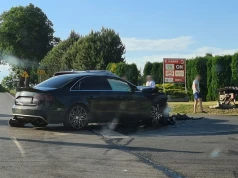 Zderzenie Audi z Nissanem w Strzyżewicach. Jeden z kierowców nie ustąpił pierwszeństwa