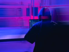 Fałszywe instalatory ChatGPT kradną hasła, sesje i dane firmowe