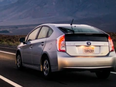 Hybrydowa Toyota po 300 tys. km – co zostaje z baterii i co zdążyło się zepsuć?