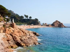 Nie Costa Brava, lecz ten region przyciąga turystów. 28 stopni i niecałe 1,8 tys. zł za 9 dni
