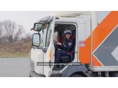 Tyle widzi kierowca ciężarówki. Policja publikuje wideo ku przestrodze