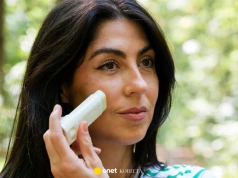 To najlepszy SPF50 w sztyfcie na lato. Nawilża i chroni, teraz na wyprzedaży