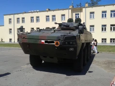 PUHM STAR-MOT dostarczy części zamienne do KTO Rosomak