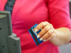 Karta prepaid – jak działa przedpłacona karta płatnicza?