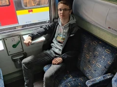 Kierownik pociągu Kolei Mazowieckich z zarzutami po dramacie 17-letniego Dominika. W trakcie przedstawiania zarzutów mężczyzna źle się poczuł i trafił do szpitala