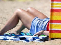Częsty "wybryk" na plaży. Prawnik mówi o konsekwencjach