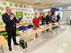 Wójt gminy Marcinowice bez absolutorium i wotum zaufania