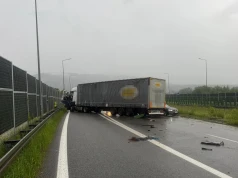 Wypadek z udziałem samochodu ciężarowego na obwodnicy. Duże utrudnienia!