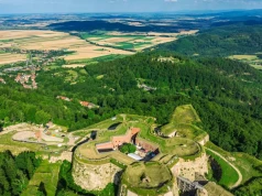 SREBRNA GÓRA. Twierdza z dwoma prestiżowymi nagrodami jednego dnia. Kolejny sukces dolnośląskiej atrakcji