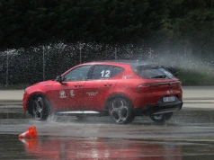 Alfa Romeo i testy na torze