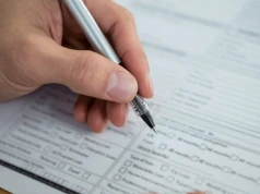 Rząd podnosi płacę minimalną. Tysiące małych firm dostanie wyższy rachunek