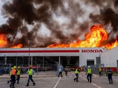 Pożar w hiszpańskim centrum Hondy. Spłonęła hala logistyczna, linie produkcyjne ocalały
