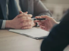 Pracodawca nie będzie mógł tego zabronić. Konieczne zmiany w umowach