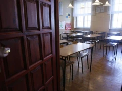 Nauczyciele pracują tylko 18 godzin tygodniowo? Pokazał "dzień z życia" pedagoga