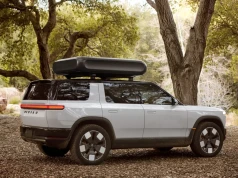 Rivian R2 za 58 tys. USD wyjeżdża już do klientów. Tańsze odmiany pojawią się w przyszłym roku