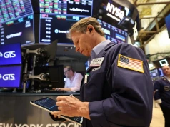 Ropa drożeje, mocne spadki na Wall Street. Donald Trump zapowiada kolejne uderzenie