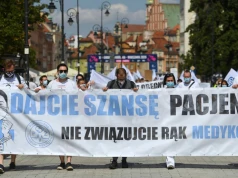 9 mld zł na podwyżki dla medyków. Zapłaci Narodowy Fundusz Zdrowia
