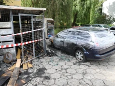 Seria pożarów w Olsztynie. Płoną wiaty śmietnikowe i samochody