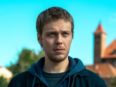,,Kolory zła: Czerń” bije rekordy popularności na Netflixie. Czy naprawdę warto obejrzeć film? Recenzja