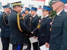 W Ciechanowie odbyło się powiatowe święto strażaków. Wręczono awanse i odznaczenia