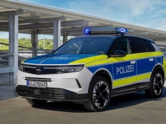 225-konny Opel Grandland w roli radiowozu