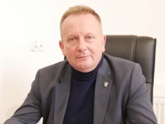 Otmuchów: Burmistrz Nowakowski dostał podwyżkę. Teraz żąda sprostowania
